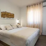 Pet Friendly In Holiday home *