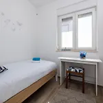 Holiday home Pet Friendly In *