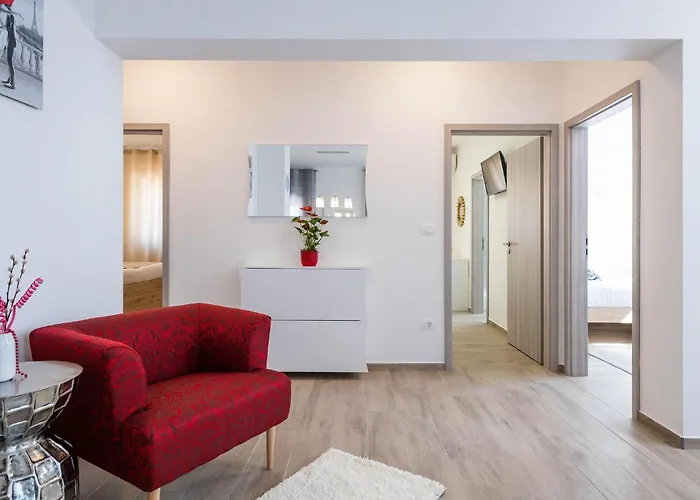 Amazing In With Kitchen