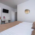 Pet Friendly In Feriehus Pula